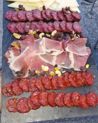 Tapas tradicionales en el centro de granada